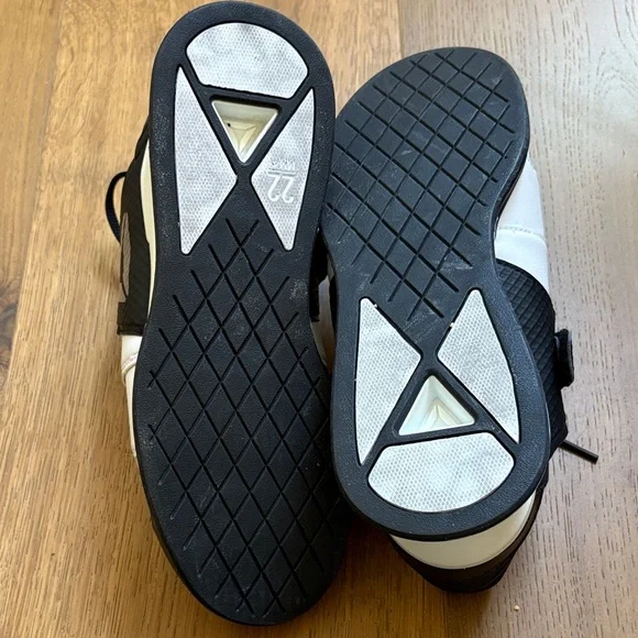 NWOT Power lifting shoes - Picture 9 of 9
